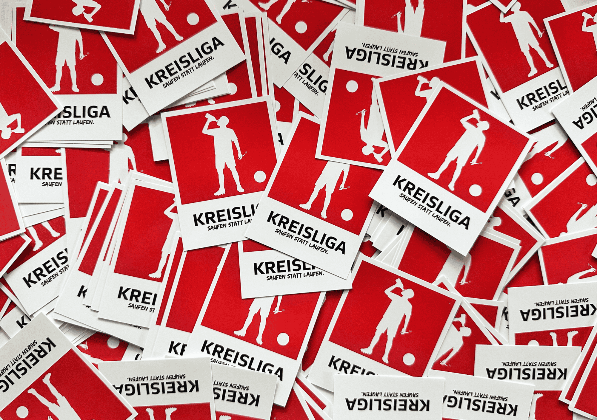 bier-bratwurst.png	Kreisliga Logo-Aufkleber mit Bier & Bratwurst – Fußball mit Herz, Bierbauch & Flutlicht